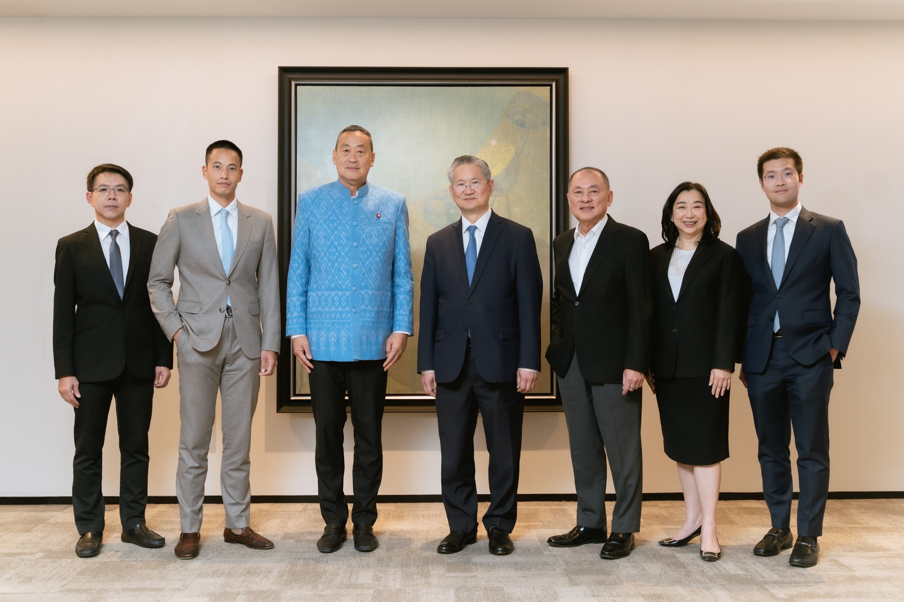 ทีมผู้บริหาร Sansiri Capital และธนาคารกรุงเทพ ในโอกาสหารือความร่วมมือทางธุรกิจ
