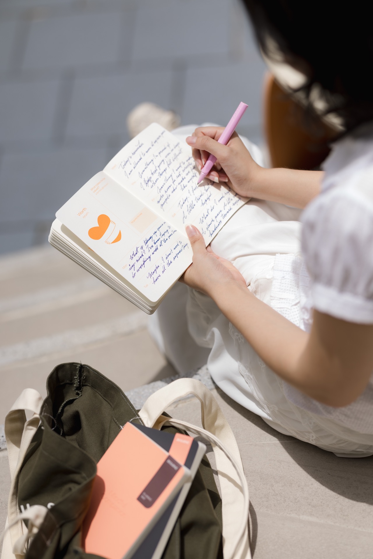 Mindful Work Companion สมุดบันทึกดูแลใจคนทำงาน