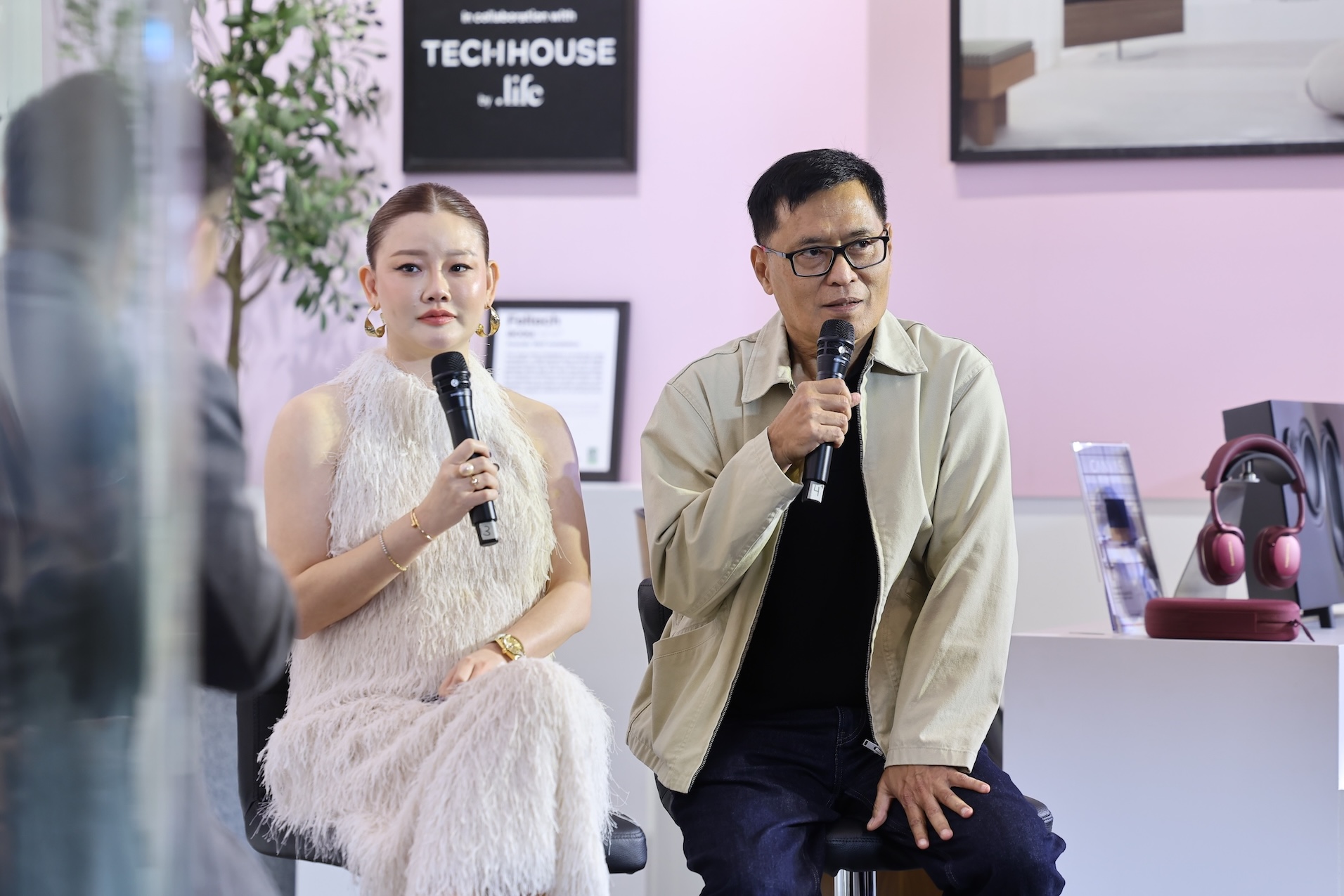 บรรยากาศภายในโชว์รูม CANVAS Space