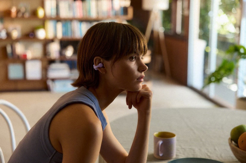 Sony LinkBuds Clip ดีไซน์ Ear-Cuff