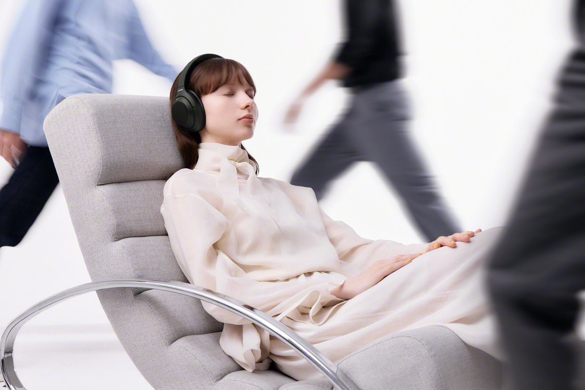 เทคโนโลยีตัดเสียงรบกวนของ Sony WH-1000XM4C