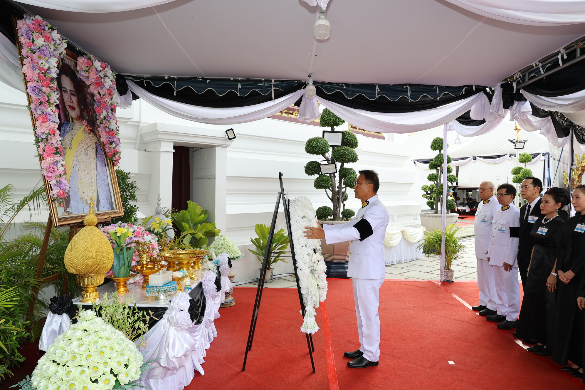 ภาพบรรยากาศพิธีสวดพระอภิธรรม