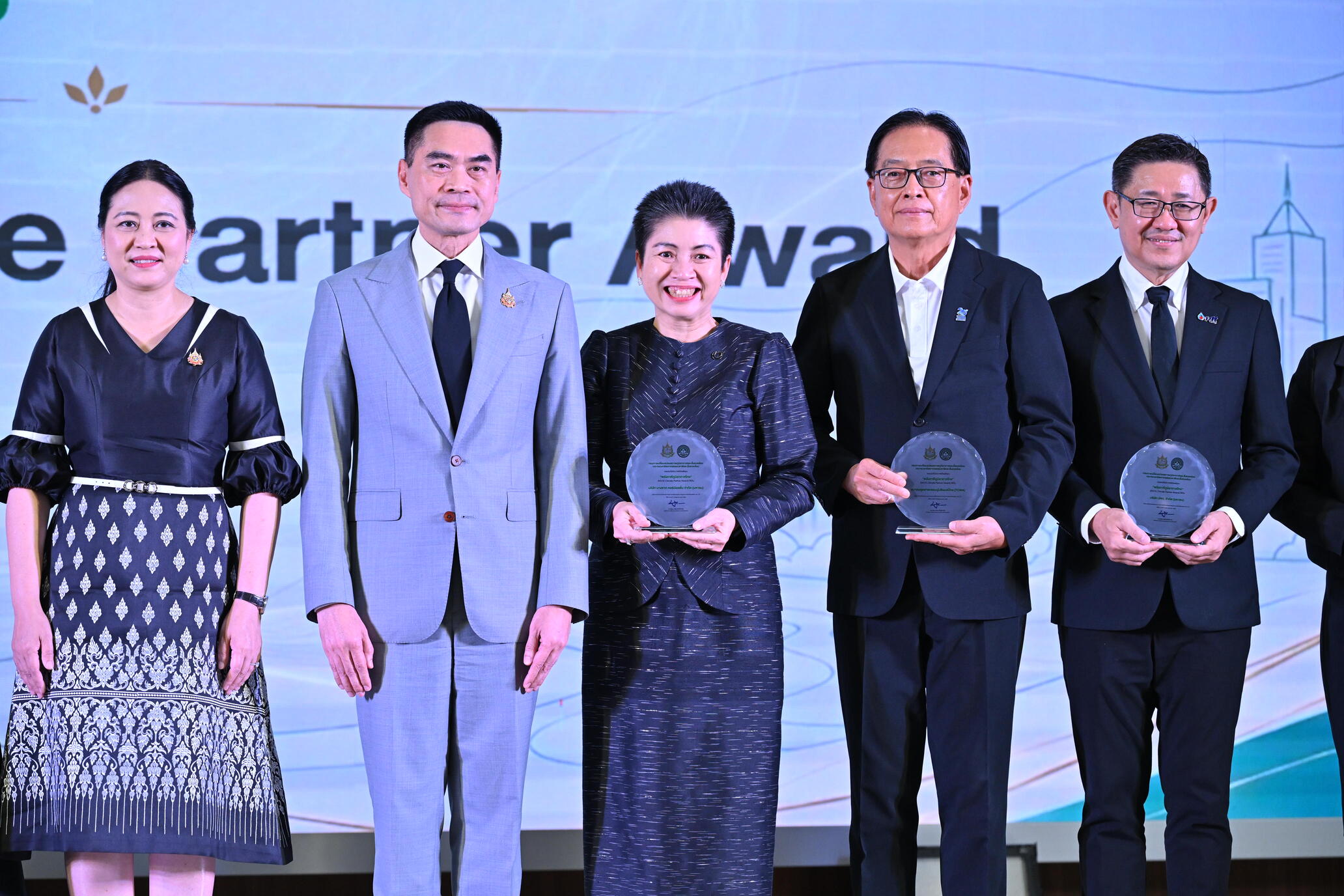 ภาพบรรยากาศพิธีมอบรางวัล DCCE Climate Partner Award 2