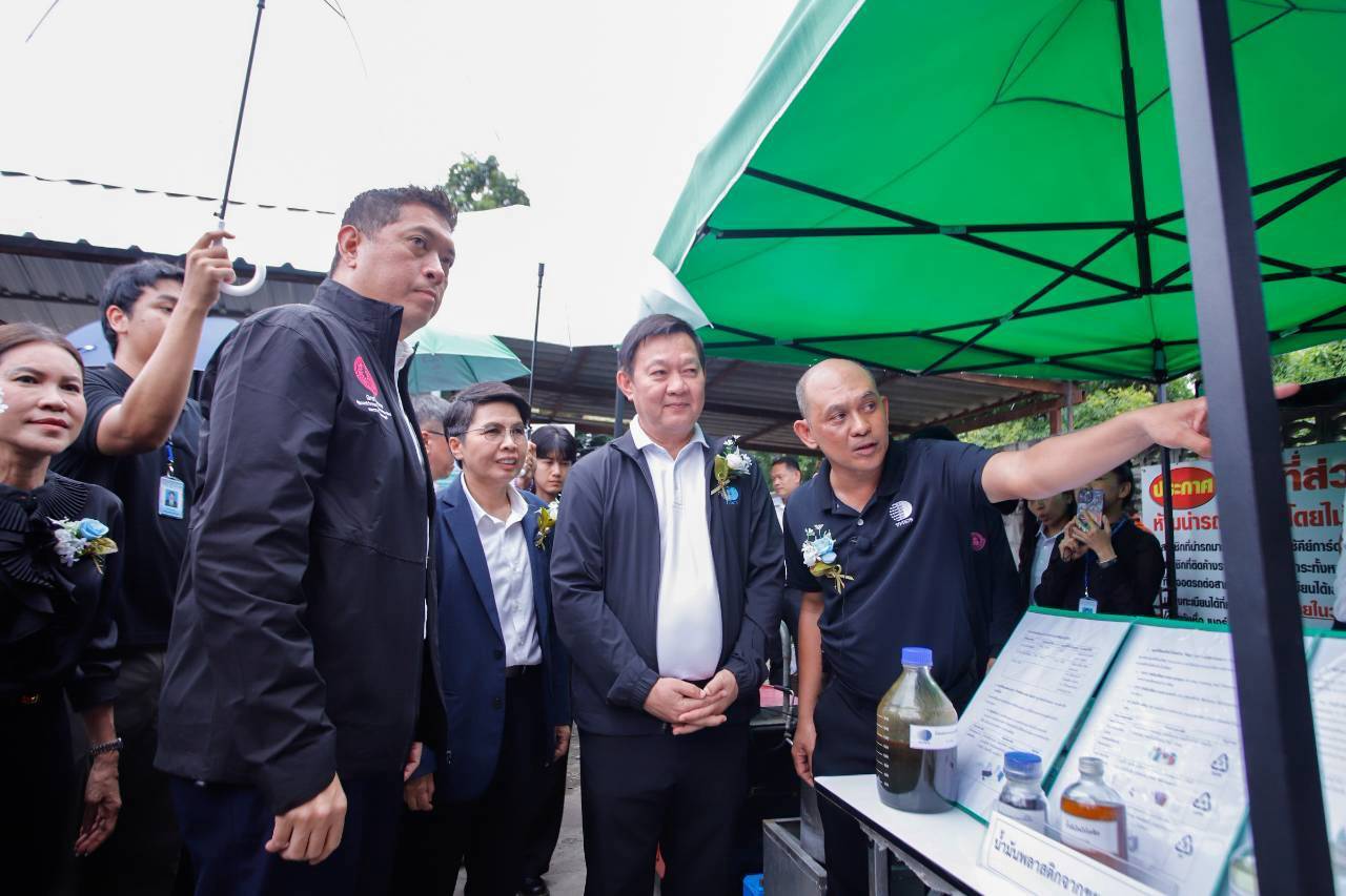 ภาพกิจกรรม KICK OFF มอบเครื่องไพโรไลซิส ณ ชุมชนคลองลัดภาชี