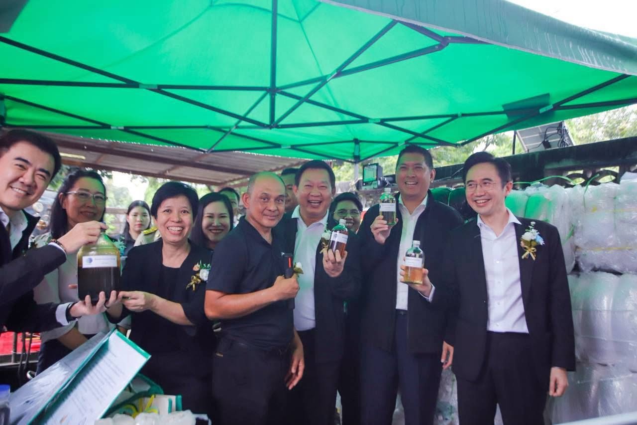 ภาพกิจกรรม KICK OFF มอบเครื่องไพโรไลซิส ณ ชุมชนคลองลัดภาชี