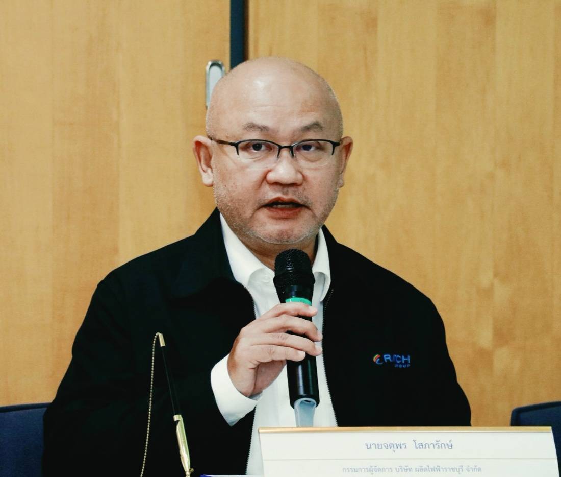 ภาพคณะผู้บริหารร่วมลงนามและเป็นสักขีพยานในพิธี
