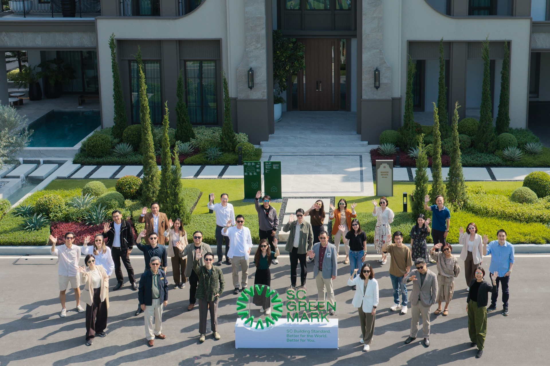 ผู้บริหาร SC และ TOA พร้อมพันธมิตรร่วมกันขับเคลื่อนมาตรฐาน SC Green Mark