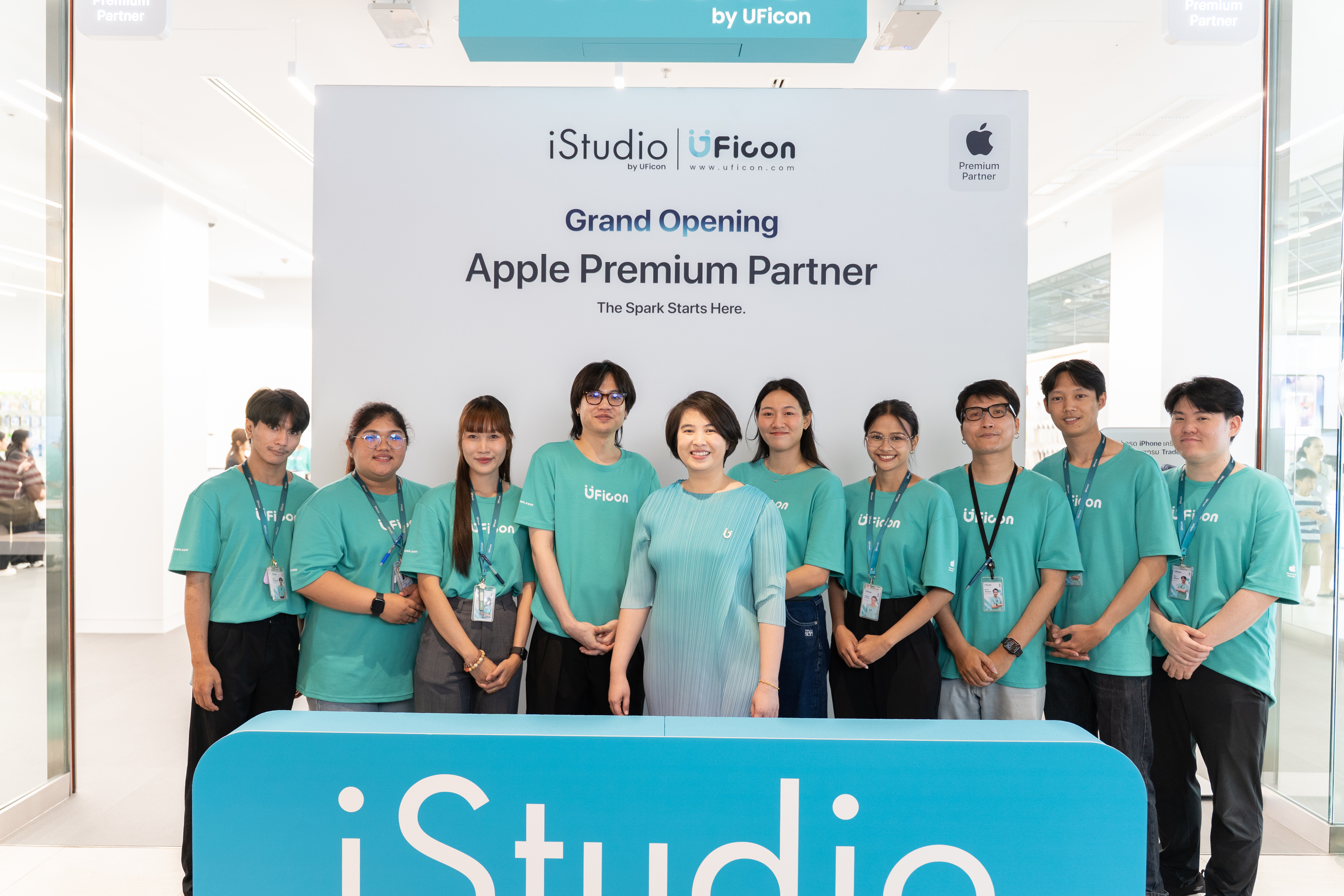 บรรยากาศงาน Grand Opening iStudio by UFicon at The Mall Lifestore Ngamwongwan
