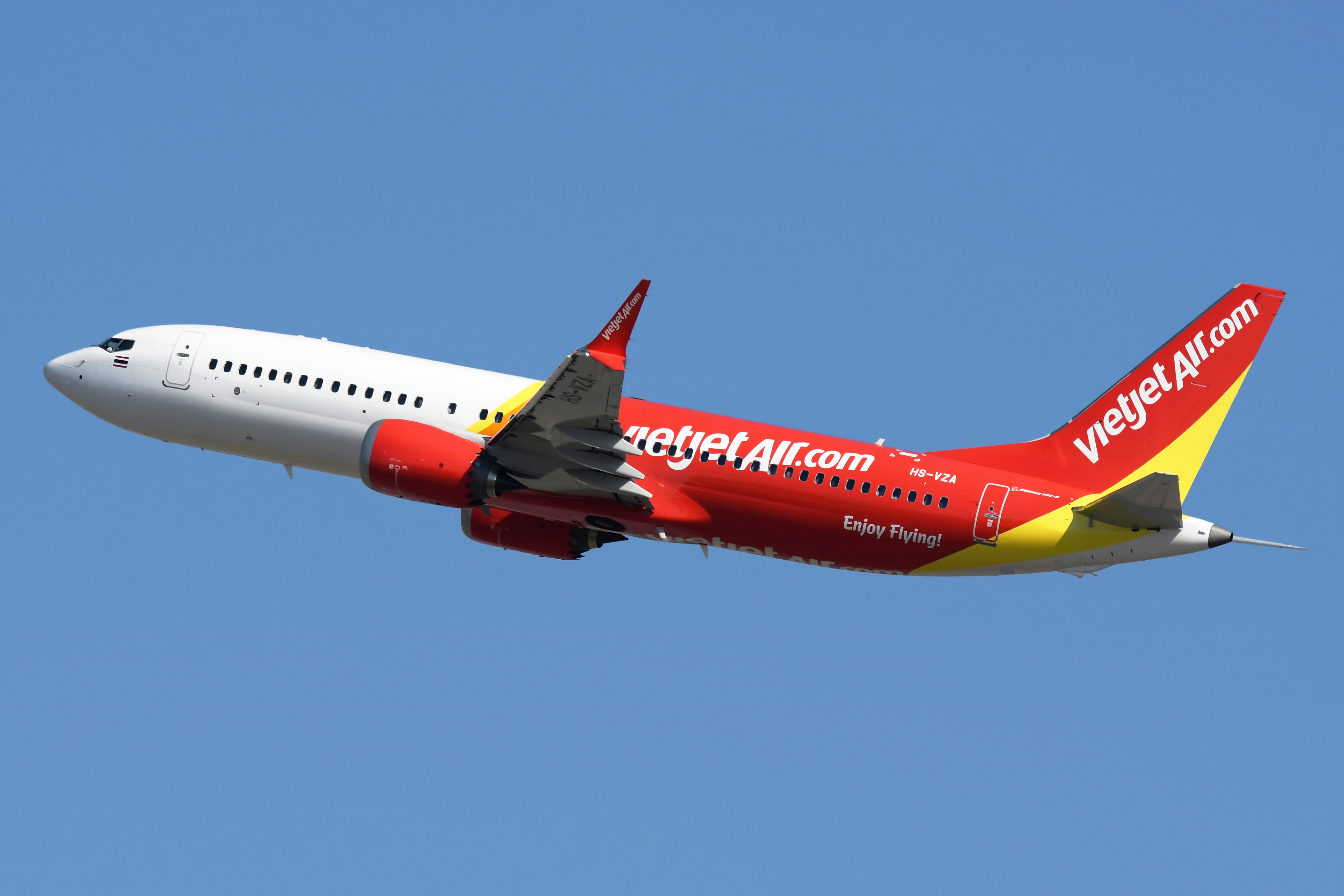 เครื่องบิน Boeing 737-8