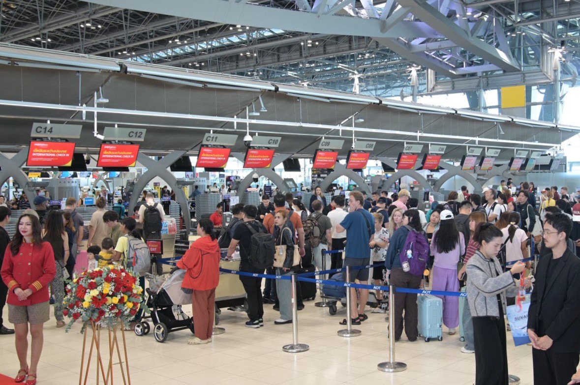 ต้อนรับผู้โดยสารเที่ยวบินปฐมฤกษ์ กรุงเทพฯ–กัวลาลัมเปอร์