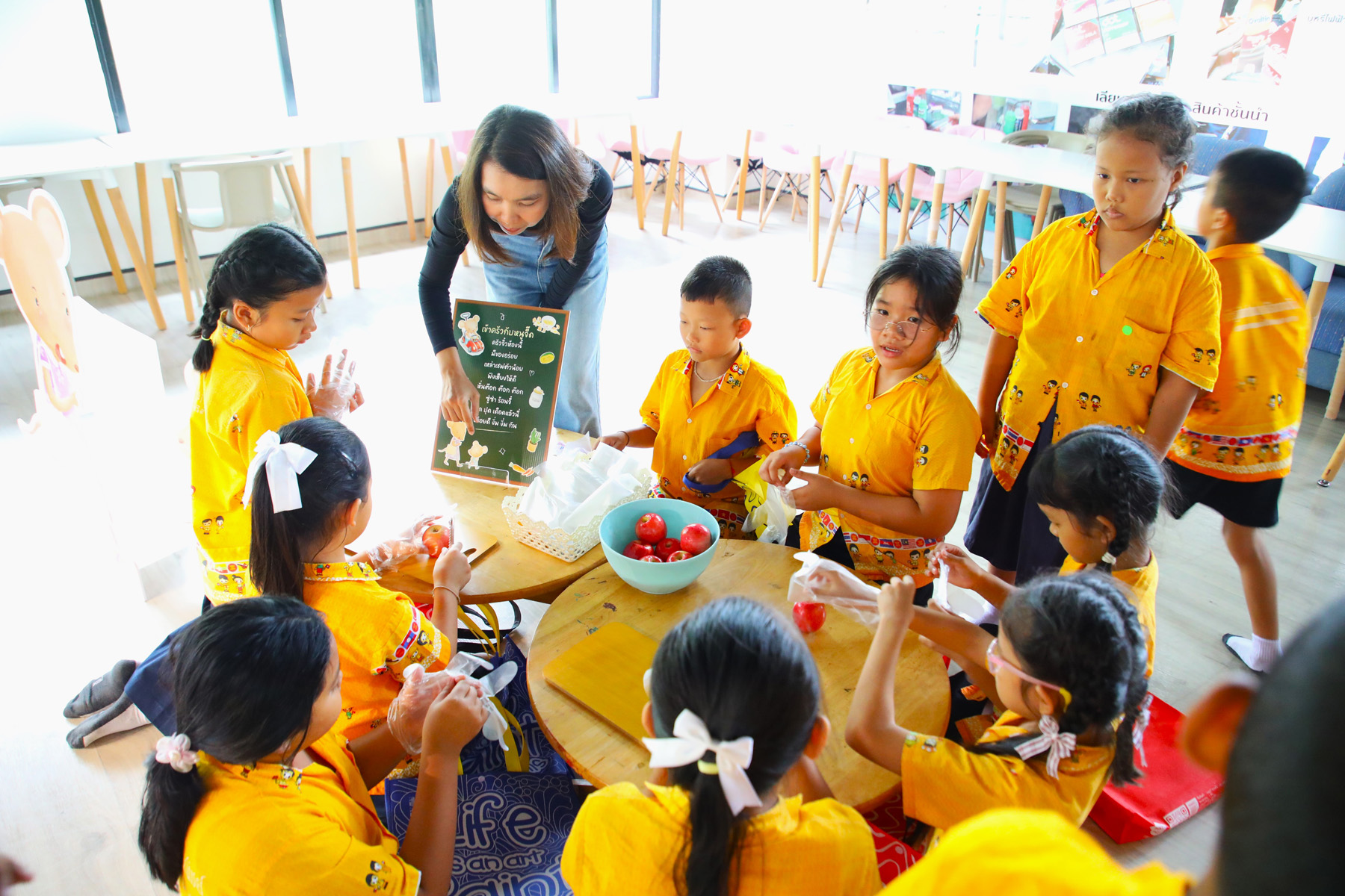 กิจกรรม Roadshow ส่งต่อความปลอดภัยผ่านหนังสือนิทานภาพ (10)