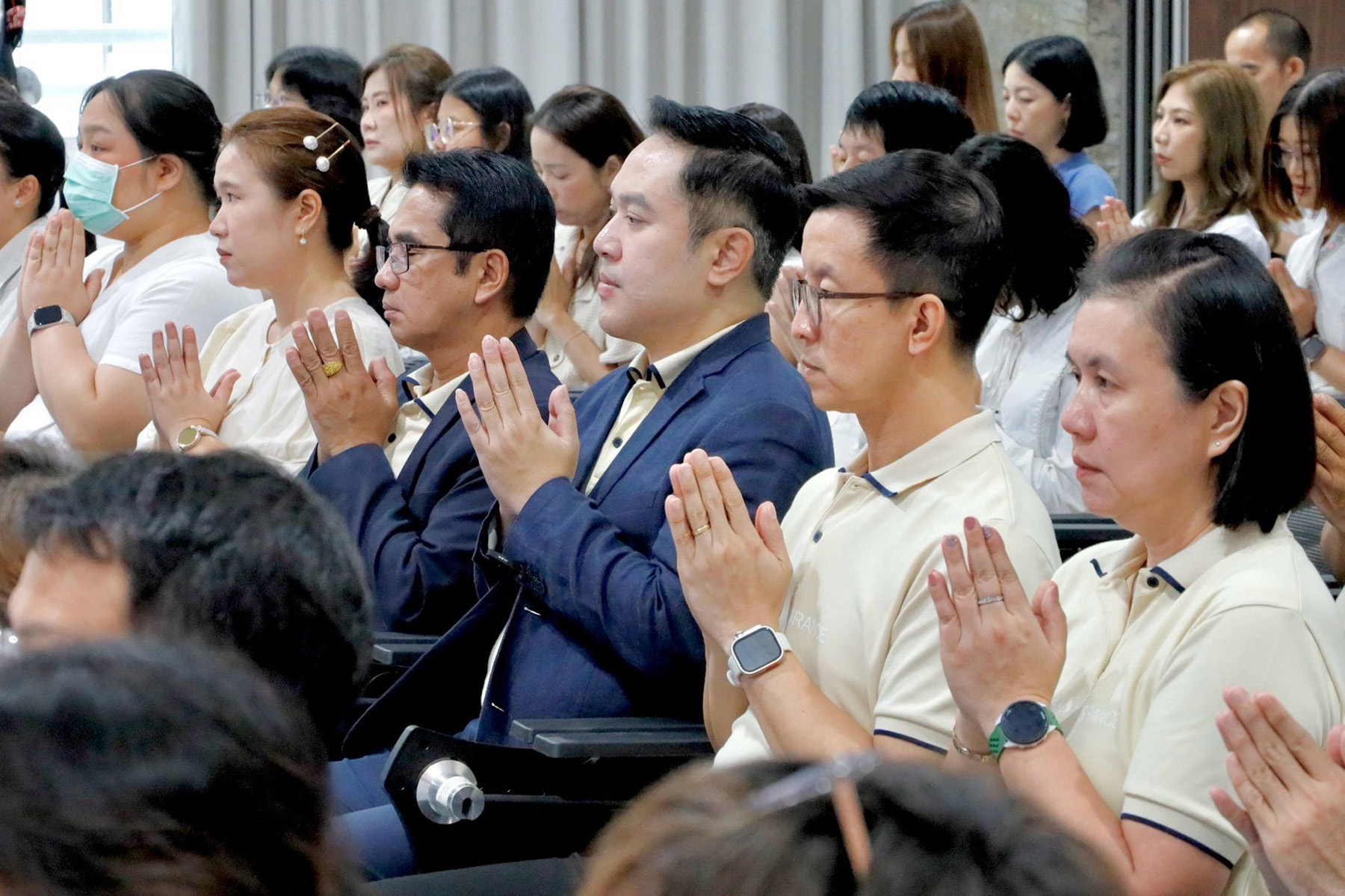 ภาพกิจกรรมโครงการรักษ์ช้างยั่งยืน วิริยะประกันภัย ร่วมพิธีทอดผ้าป่า 32 ปี สัตวแพทย์ มช.