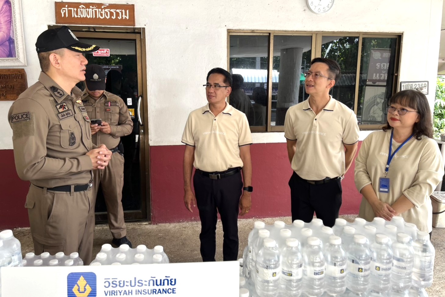 พิธีมอบกรวยจราจรและน้ำดื่ม ณ ด่านตรวจพิทักษ์ธรรม จ.เชียงใหม่