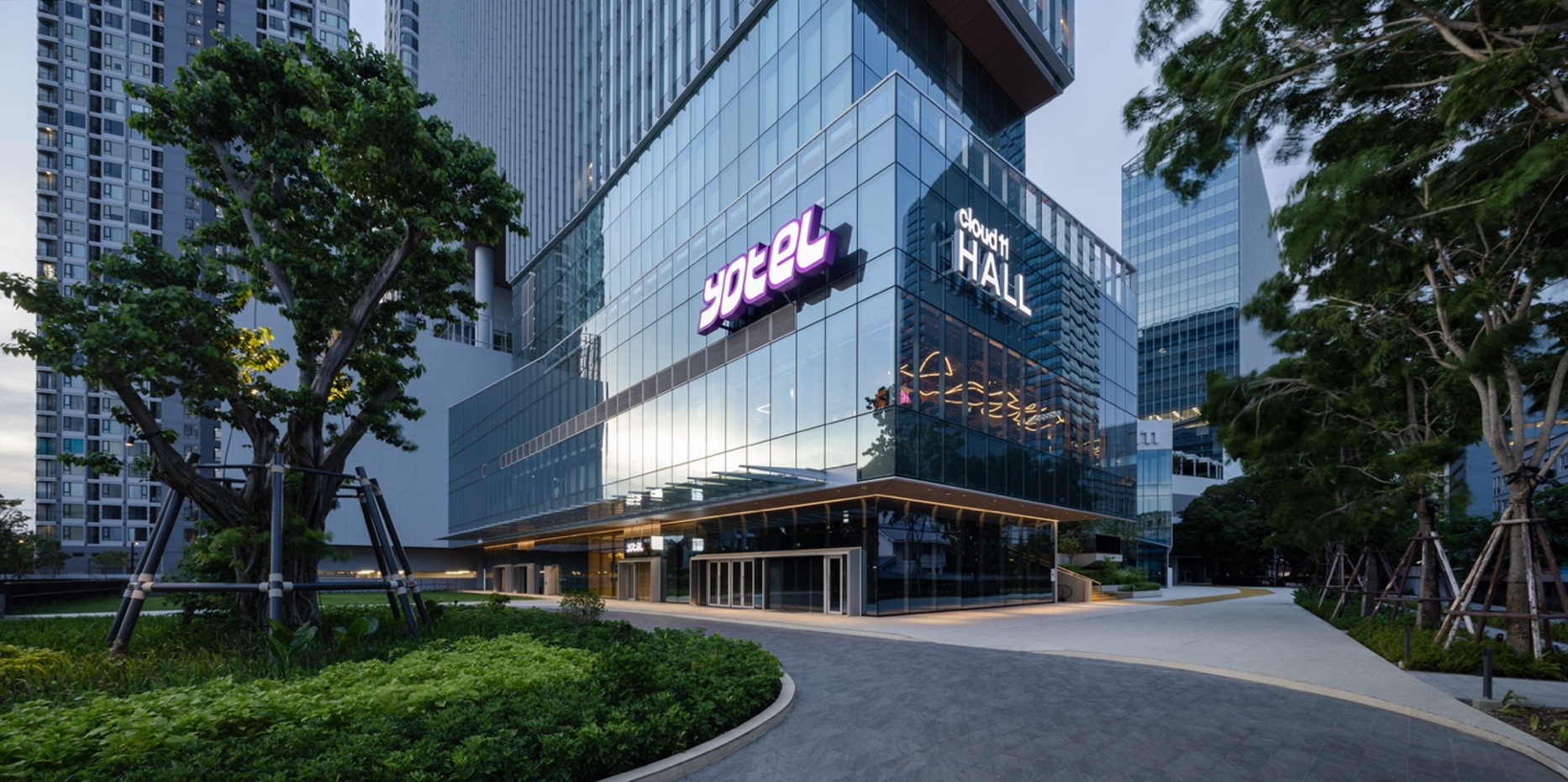 YOTEL Bangkok Sukhumvit ตั้งอยู่ภายในโครงการ Cloud 11
