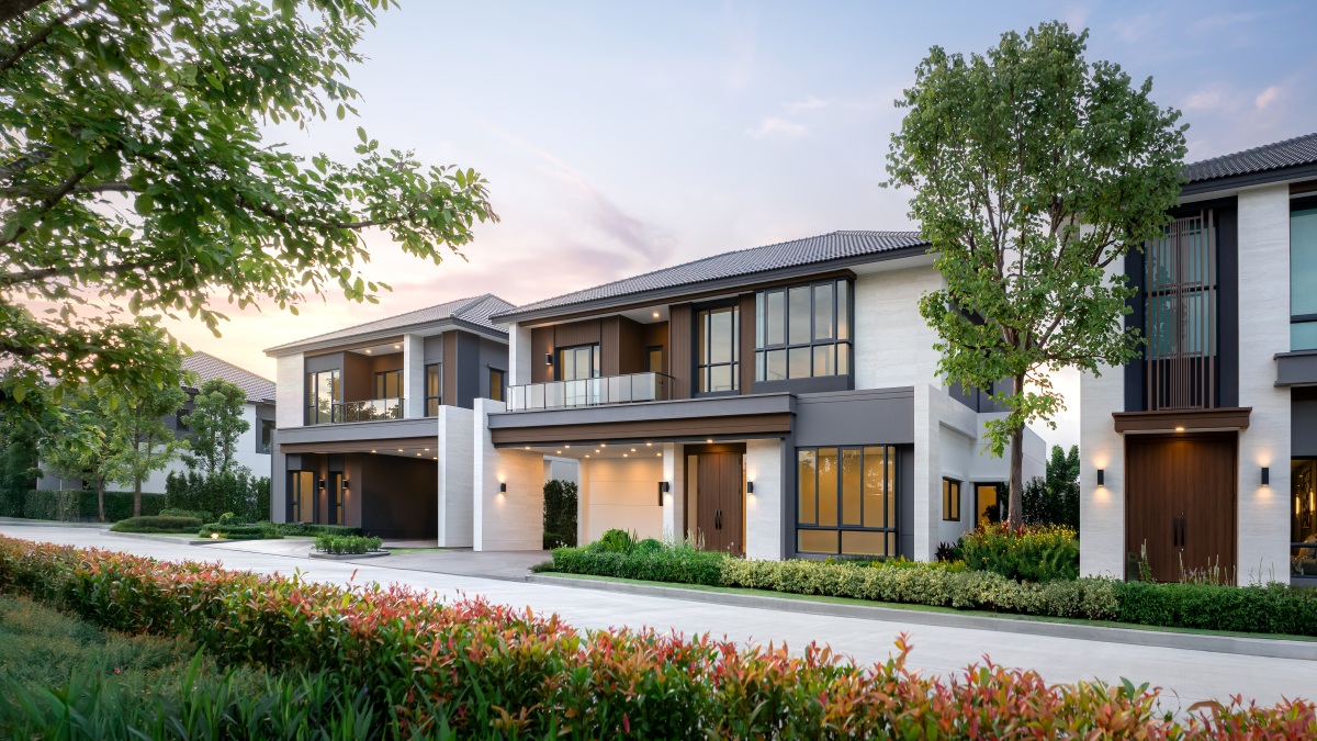 เอพี ไทยแลนด์ เบอร์หนึ่งบริษัทและแบรนด์อสังหาฯ ปิดยอดขายจากงานมหกรรมบ้านและคอนโด ทะลุกว่า 2,200 ล้านบาท เชื่อมั่นดีมานด์ลุยต่อแคมเปญใหญ่ ‘ดีลใหม่ป้ายแดง’ จัดหนักต่อเนื่อง