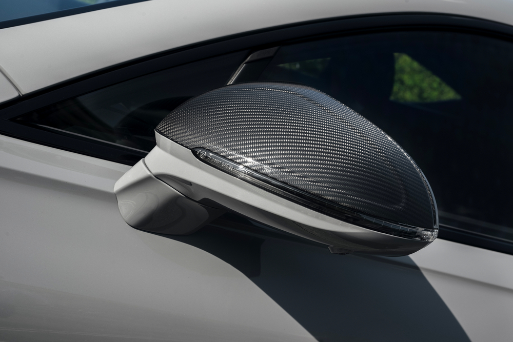 เบนท์ลีย์ มอเตอร์ส เปิดตัว Styling Specification ชุดแต่งคาร์บอนใหม่กับอีกระดับความโดดเด่นสไตล์สปอร์ตฉบับแกรนด์ทัวเรอร์นิวเจน