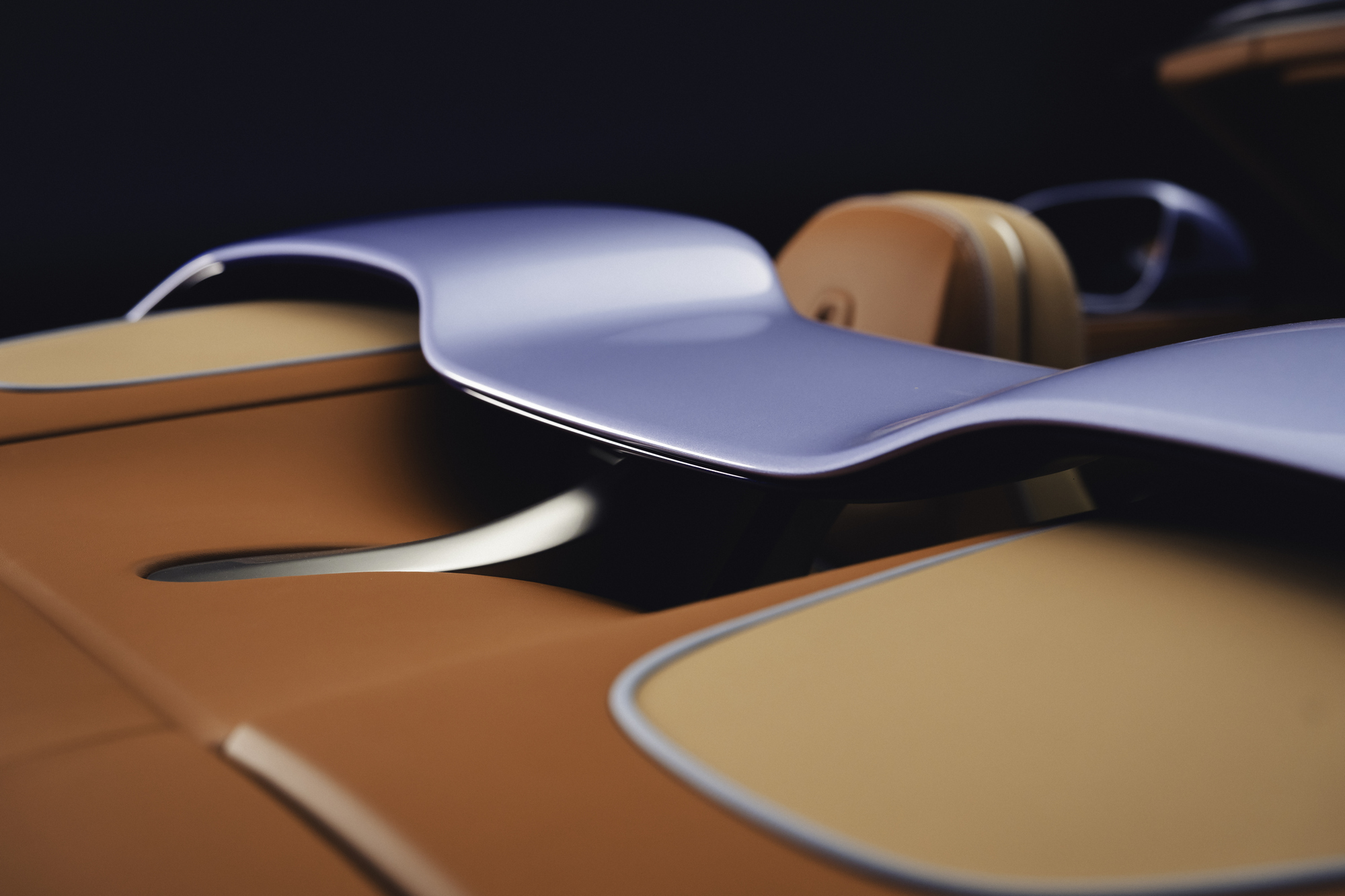 เบนท์ลีย์ มอเตอร์ส เผยภาพ ‘batur Convertible’ กับ 4 เทคนิคการออกแบบเฉพาะ ‘ครั้งแรก’ โดยลูกค้า