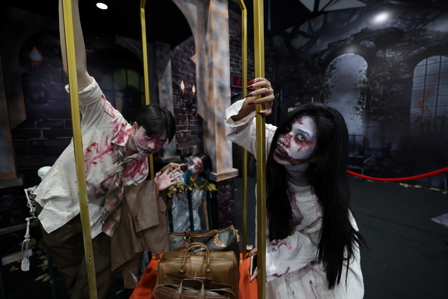 ฮาโลวีนสุดหลอน! เซ็นทรัลพัฒนาชวนคนกล้าท้าพิสูจน์ เปิด ‘house Of Horror’ 13 บ้านผีสิง ในแคมเปญ “thailand’s Halloween Fest 2025” ที่เซ็นทรัลทั่วประเทศ