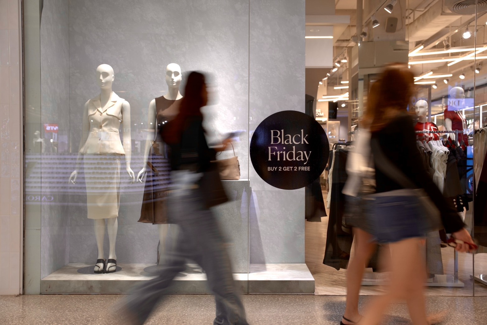 “black Friday ช้อปติดสปีดที่เซ็นทรัล” วันแรกคึกคักทั่วไทย ลดทั้งศูนย์สูงสุด 90% ดีลแรงสุดปี ถึง 1 ธ.ค. 2568