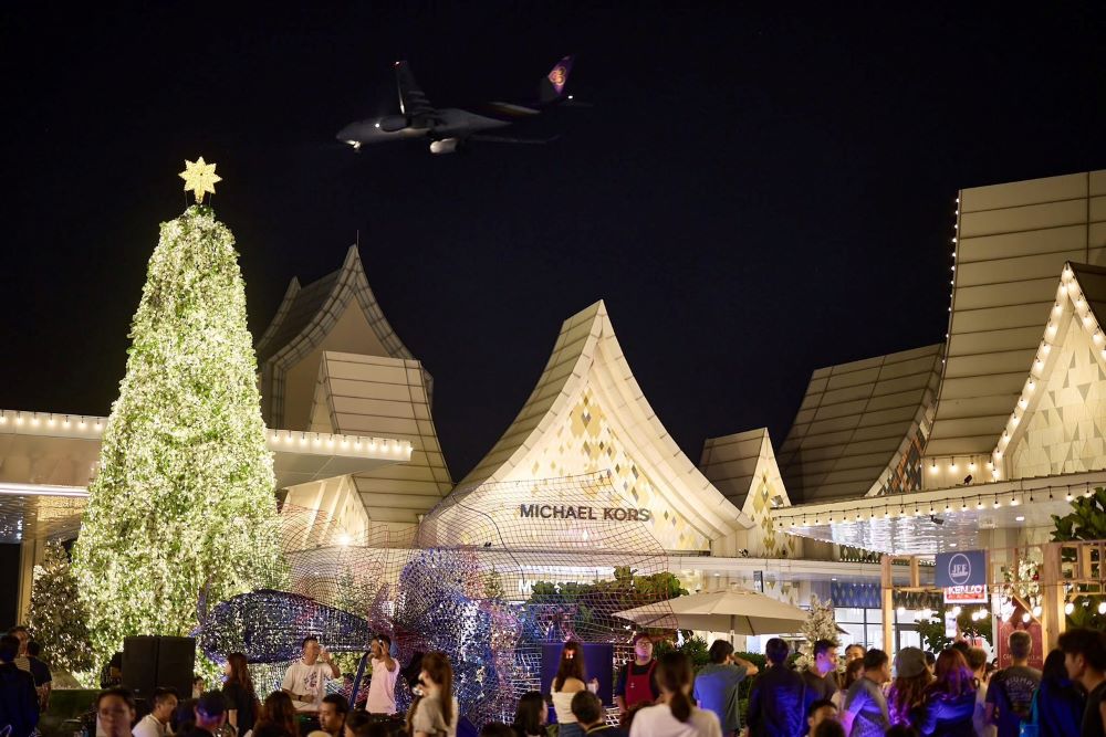 เซ็นทรัล วิลเลจ ยกระดับประสบการณ์ Luxury Outlet เปิดเฟสใหม่ ‘green Courtyard’ รองรับไลฟ์สไตล์เจนใหม่ พร้อมดันศักยภาพกำลังซื้อโตต่อเนื่อง