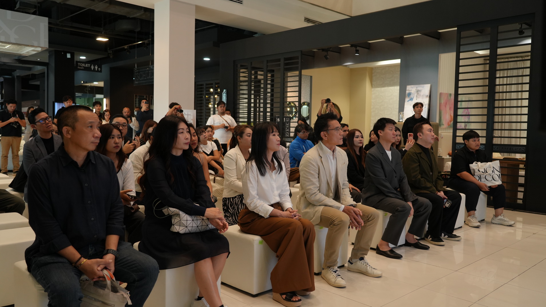 Design & Décor เปิดตัวอย่างเป็นทางการที่ภูเก็ต เจาะตลาดวิลล่าหรู สร้างนิยามใหม่ของงานออกแบบและตกแต่งภายในระดับพรีเมียม ภายใต้แนวคิด “crafted Design. Curated Living. Masterpiece Home.”