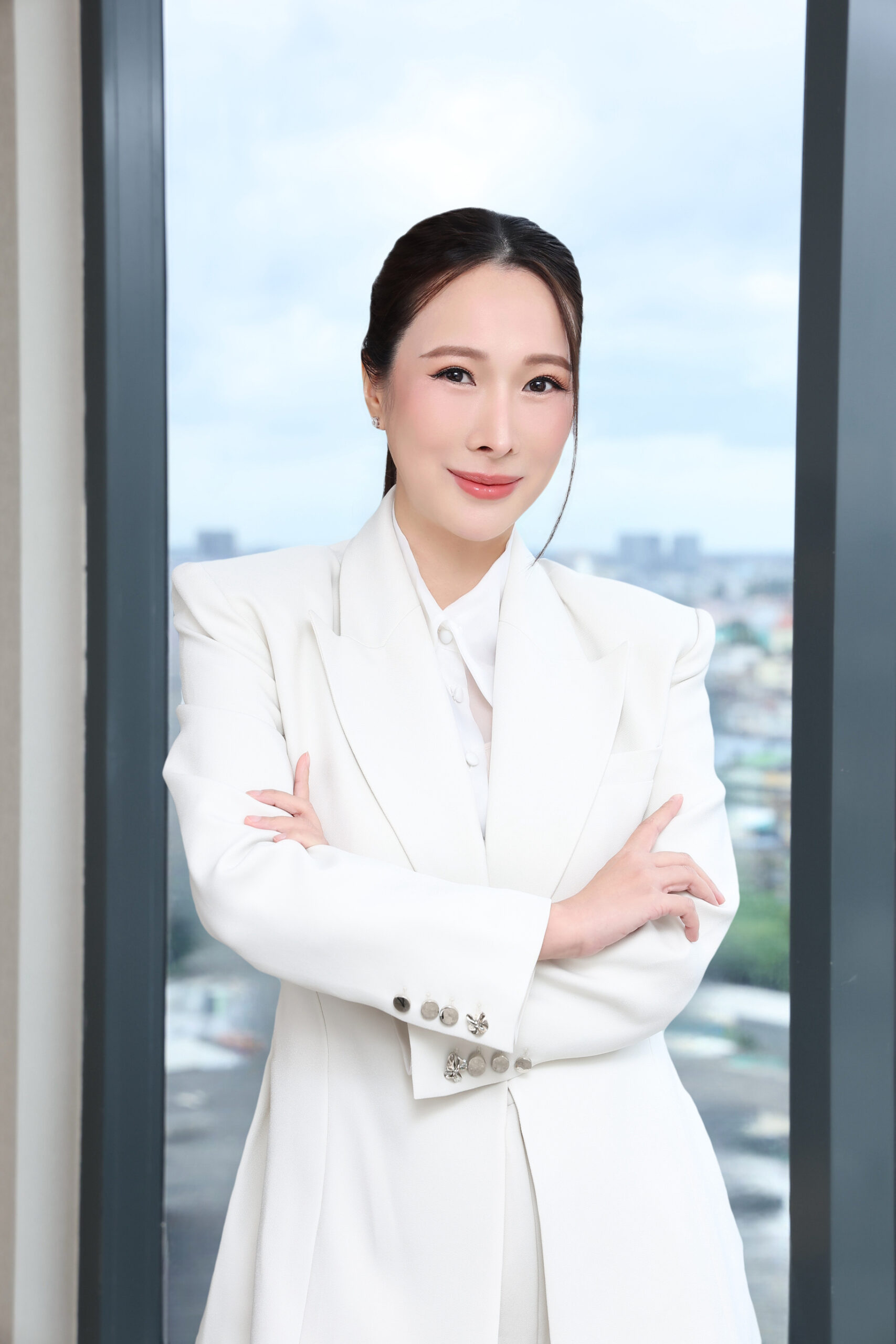 “หมอน้ำ” Emma Clinic ให้คำมั่นสัญญาเสริมจมูก “จอง จ่าย จบ ไม่บวกเพิ่ม” ทำได้จริง