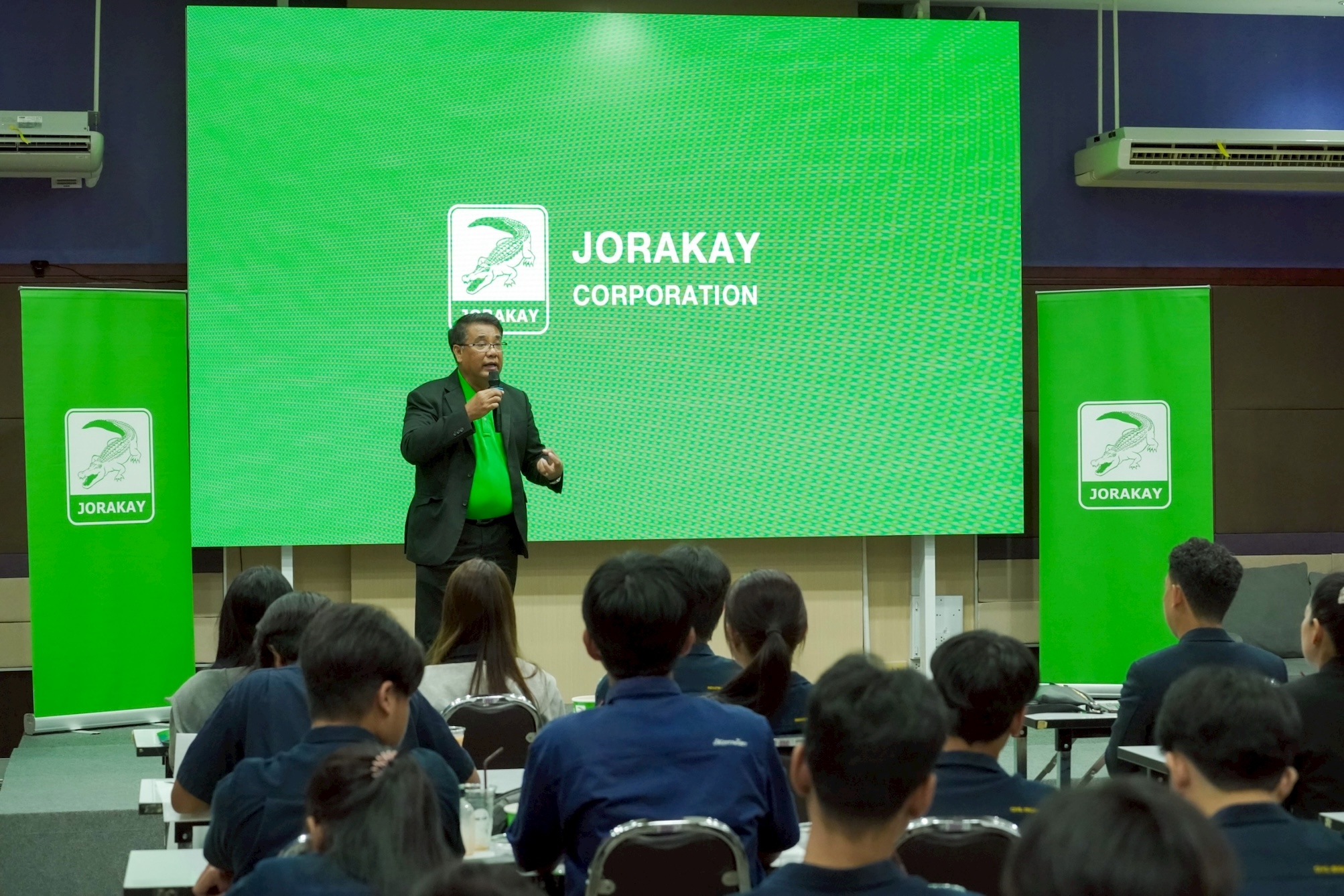 “จระเข้” ปักหมุดหัวเมืองใต้ หนุนอาคารสีเขียวที่มหาวิทยาลัยสงขลานครินทร์ รวมพลังอาสา ทาสีอาคาร ส่งมอบ “สีพรีเมียมหายใจได้” จาก “see Jorakay”