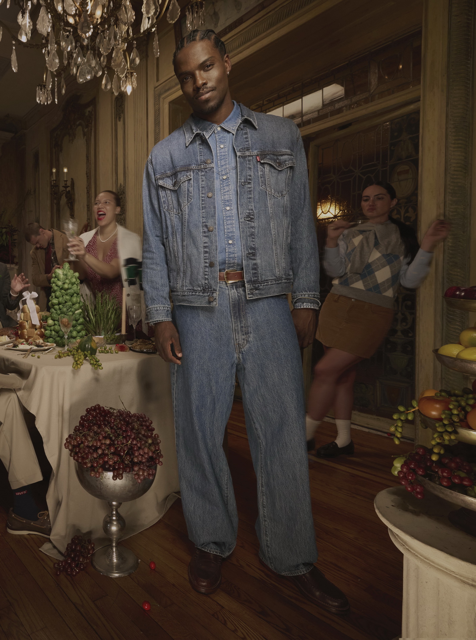 It’s Baggy Season: Levi’s® นิยามใหม่ของการแต่งตัวช่วงฮอลิเดย์ ด้วยความเท่ที่ไม่ต้องพยายาม