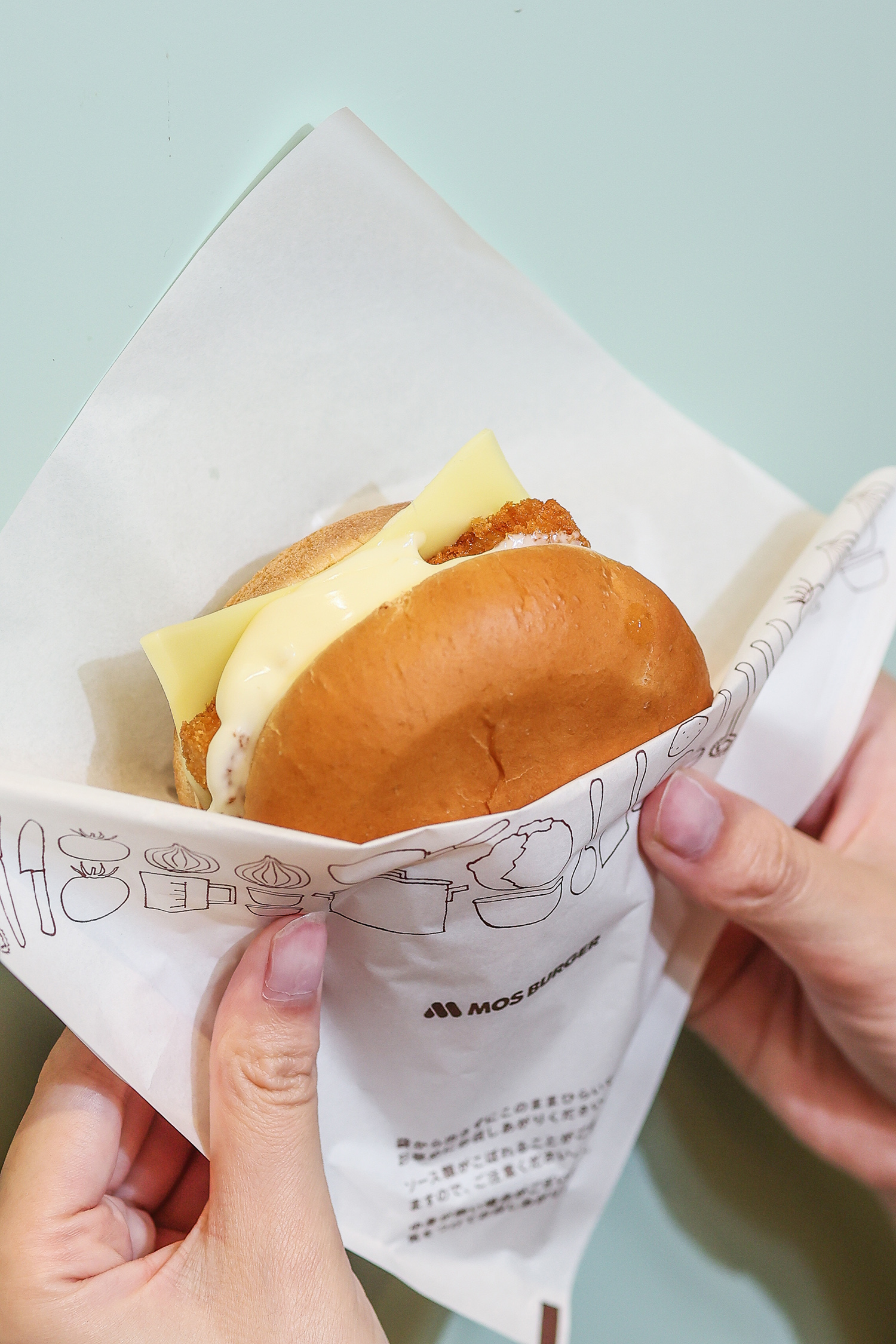 เมกาบางนา ชวนอร่อยละลายไปกับความฟินสุดชีส ในแคมเปญ “mega Says Cheezzz” สมาชิกเมกา สไมล์ รีวอร์ดส แลกรับฟรี! 12 เมนูชีสทั้งขนมและเครื่องดื่ม วันนี้ – 30 พ.ย. 68 ที่ศูนย์การค้าเมกาบางนา