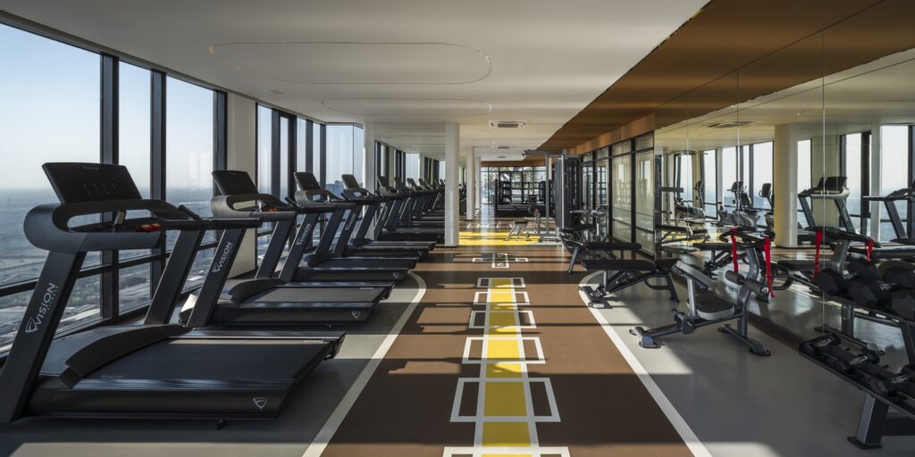 11 Nue Mega+ Bangna Sky Mega Gymnasium