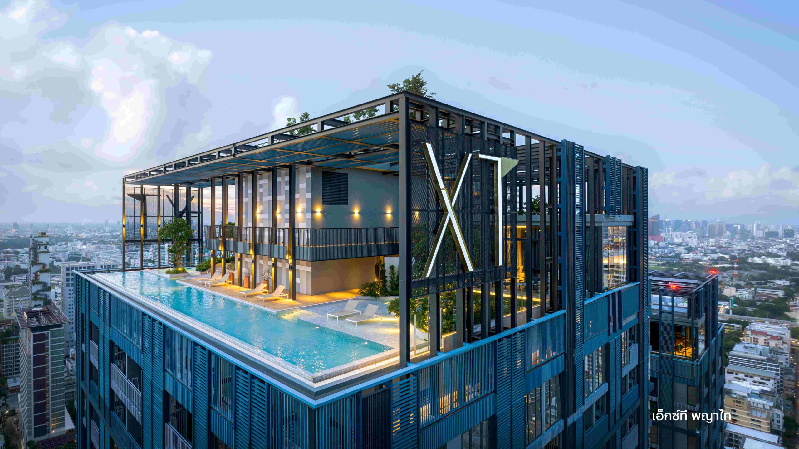 ศึกใหญ่เปิดสนาม! Sansiri Arena: แชมป์เปี้ยนดีล ลดสูงสุด 10 ล้าน* แสนสิริลุยเต็มสูบ ยกสนามกีฬามาไว้ใจกลางมหกรรมบ้านและคอนโด