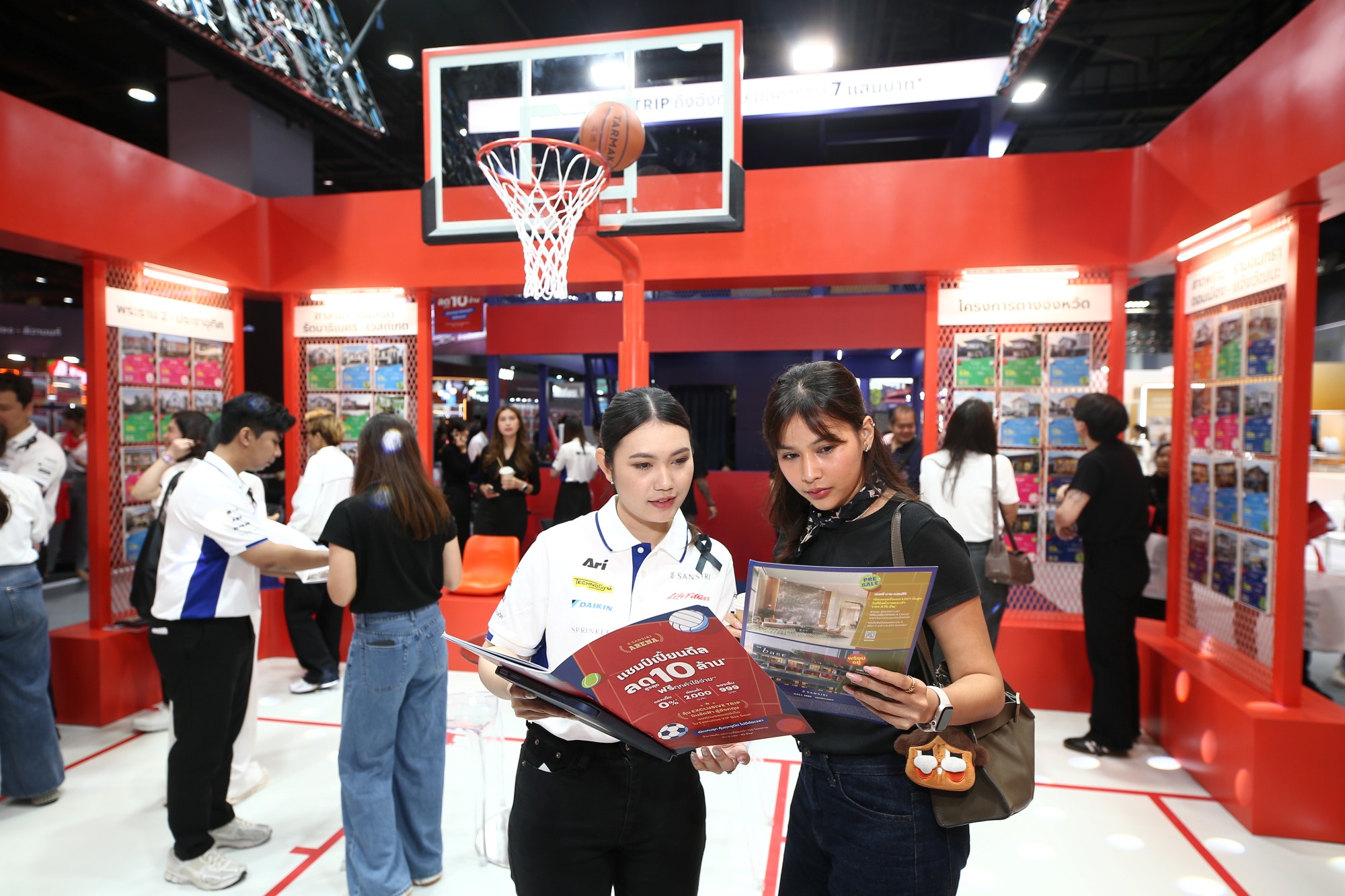 แสนสิริชวน 17 พาร์ตเนอร์ร่วมทีม เปิด Sansiri Arena สุดยิ่งใหญ่ในงานมหกรรมบ้านและคอนโด พร้อมส่วนลดสูงสุด 10 ล้าน* ลุ้นบินลัดฟ้าชม Big Match ที่แอนด์ฟิลด์ วันนี้ – 2 พ.ย. 68 ที่ศูนย์ประชุมแห่งชาติสิริกิติ์ฯ