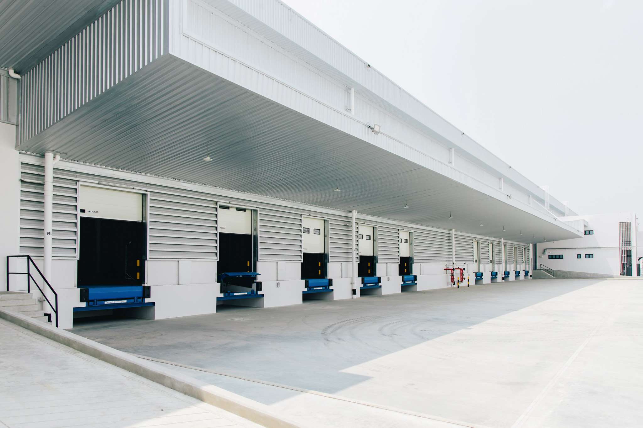 Scx Corporation เร่งเครื่องคลังสินค้าครึ่งปีแรก ยอดผู้เช่าทะลุ 110,000 ตร.ม. เดินหน้าสู่เป้าหมายยอดผู้เช่า 150,000 ตร.ม. ภายในปีนี้ พร้อมเตรียมตั้งกอง Reit ภายในปีหน้า