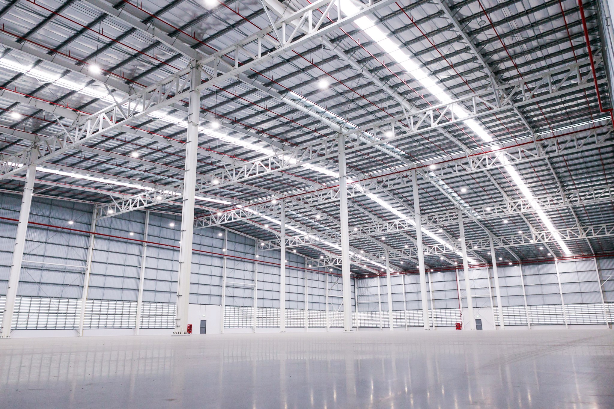 Scx Corporation เร่งเครื่องคลังสินค้าครึ่งปีแรก ยอดผู้เช่าทะลุ 110,000 ตร.ม. เดินหน้าสู่เป้าหมายยอดผู้เช่า 150,000 ตร.ม. ภายในปีนี้ พร้อมเตรียมตั้งกอง Reit ภายในปีหน้า