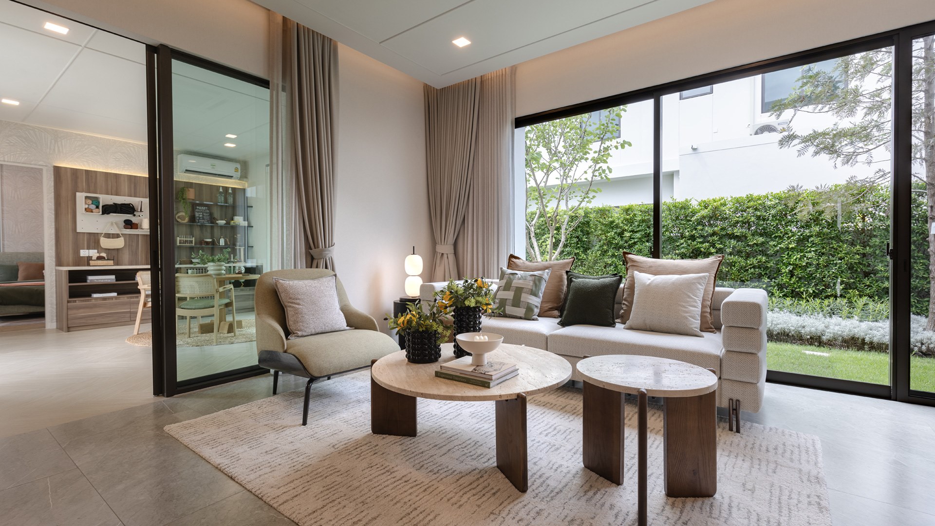 รูปโครงการ มัณฑนา 100+ บางขุนเทียน-ชายทะเล (MANTANA 100+ Bang Khun Thian - Chai Thalae Road)