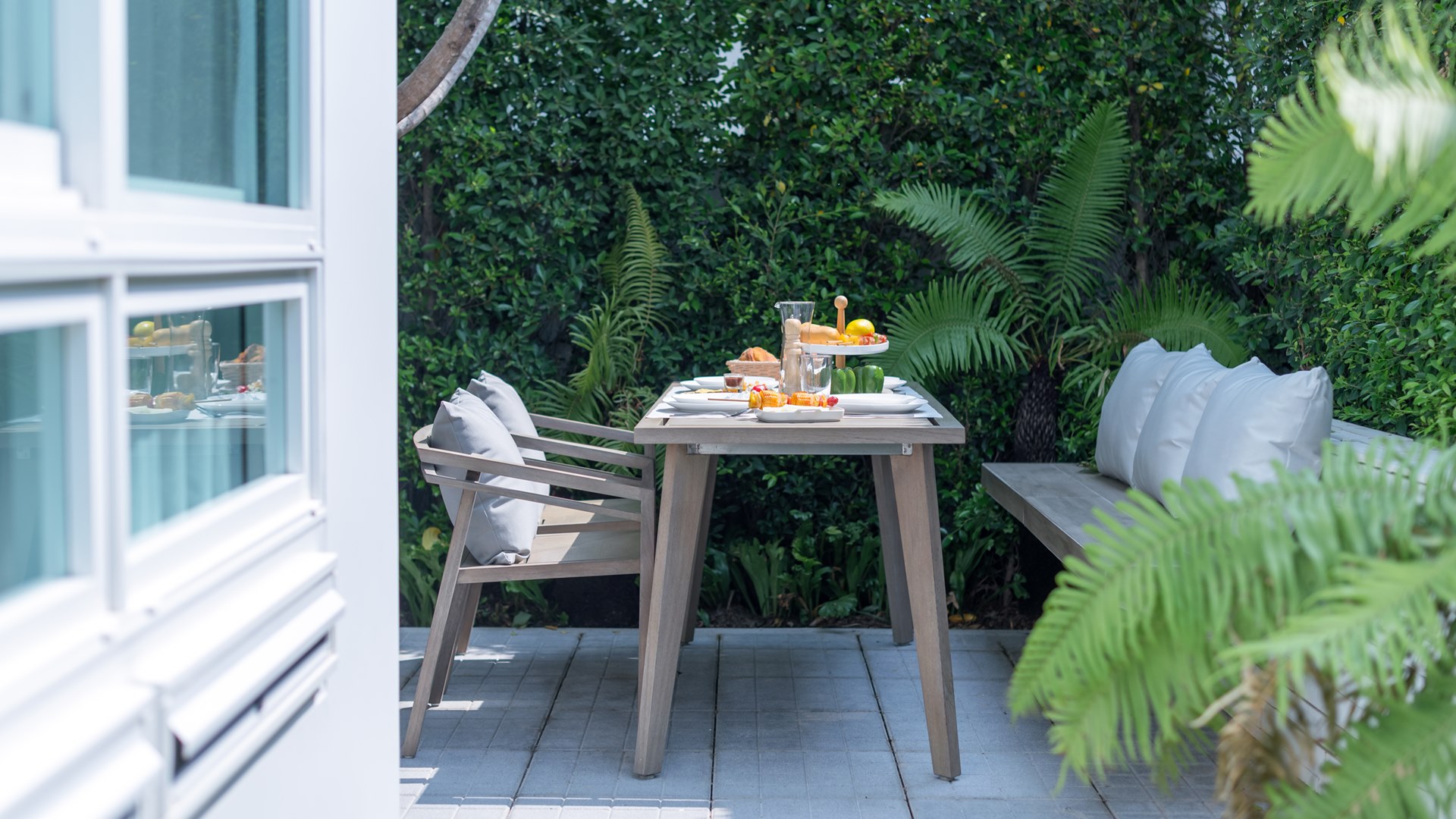 รูปโครงการ มัณฑนา 2 มอเตอร์เวย์ - กรุงเทพกรีฑาตัดใหม่ (MANTANA 2 Motorway - New Krungthep Kretha)