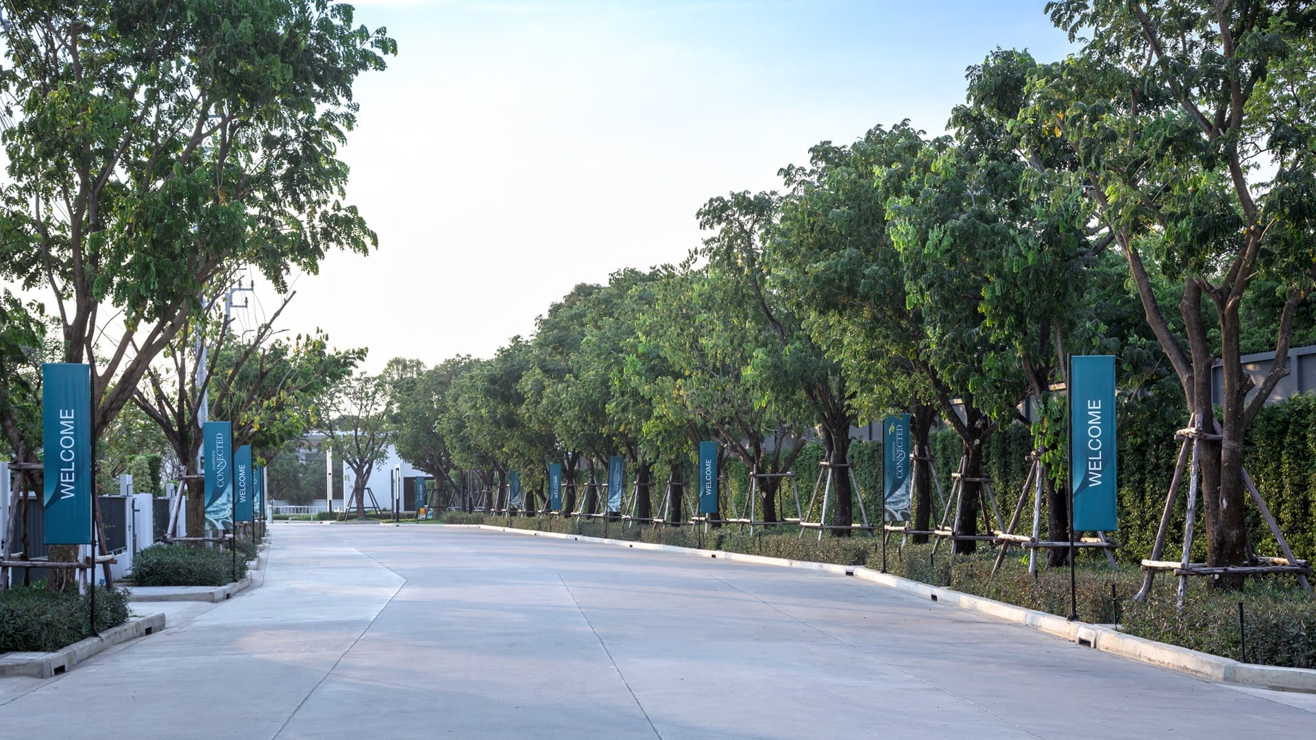 รูปโครงการ มัณฑนา 2 มอเตอร์เวย์ - กรุงเทพกรีฑาตัดใหม่ (MANTANA 2 Motorway - New Krungthep Kretha)