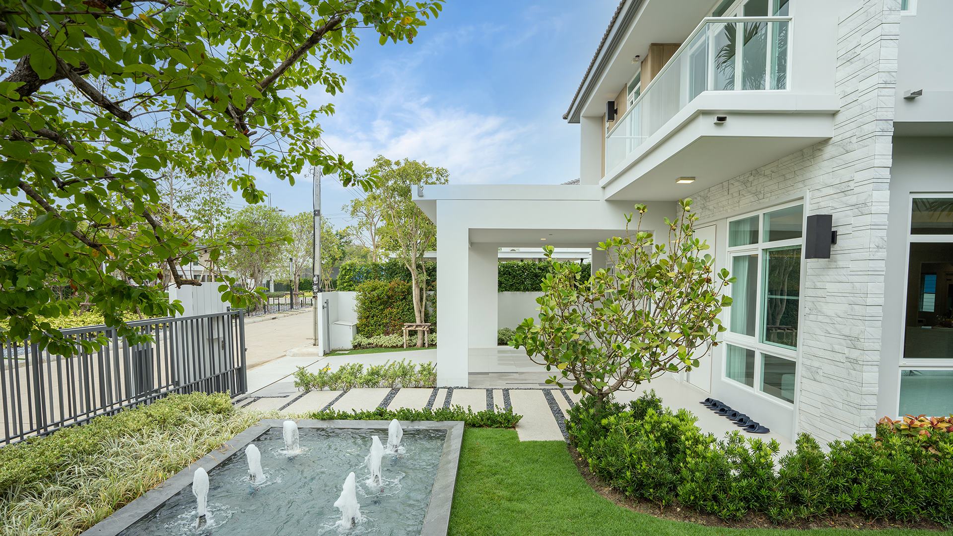 รูปโครงการ มัณฑนา เพชรเกษม-สาย 4 (MANTANA Petchkasem-Sai 4)