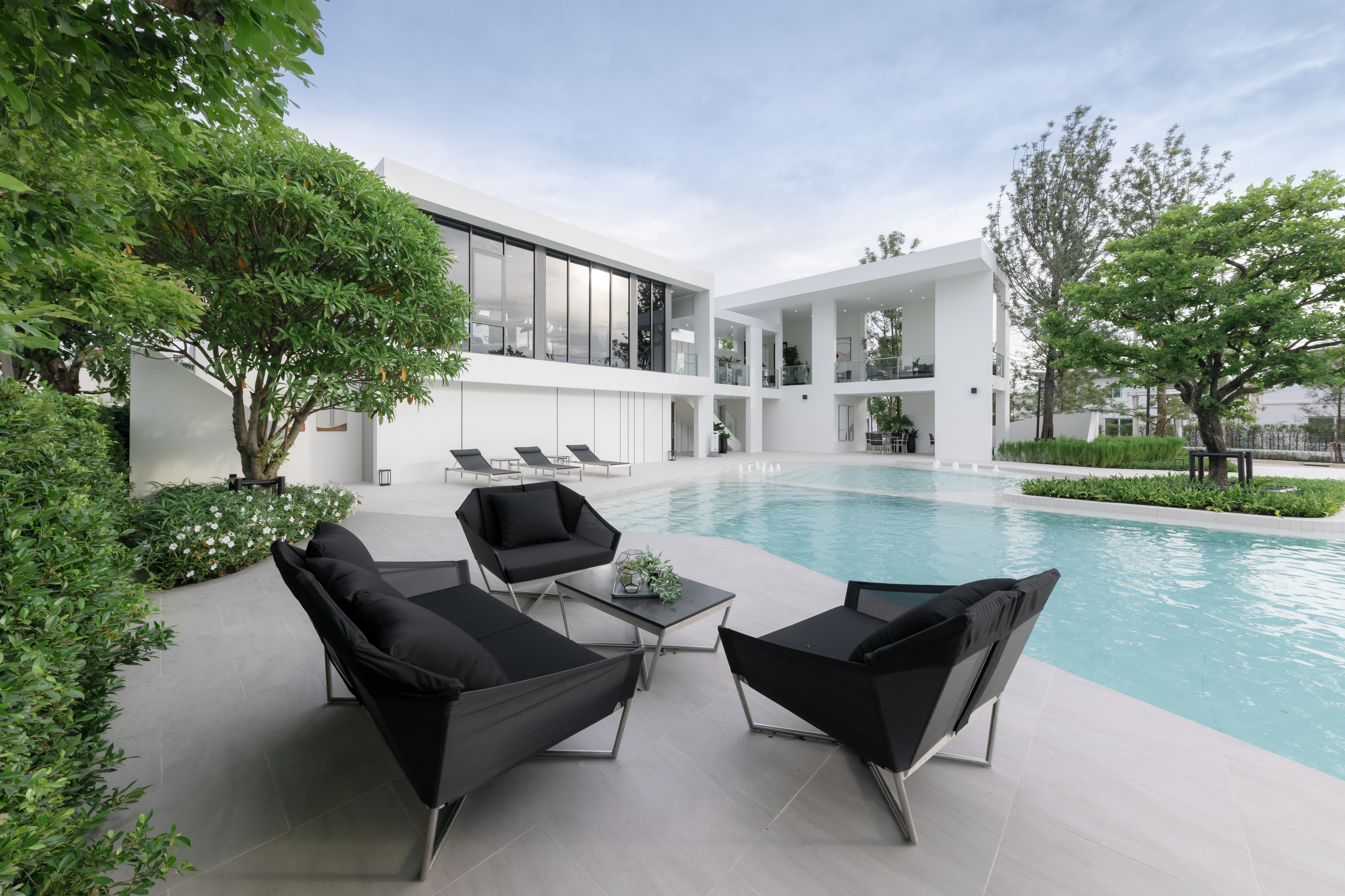 รูปโครงการ วี ทางด่วนรามอินทรา-วงแหวน (vie Ramintra Expressway-Wongwaen)