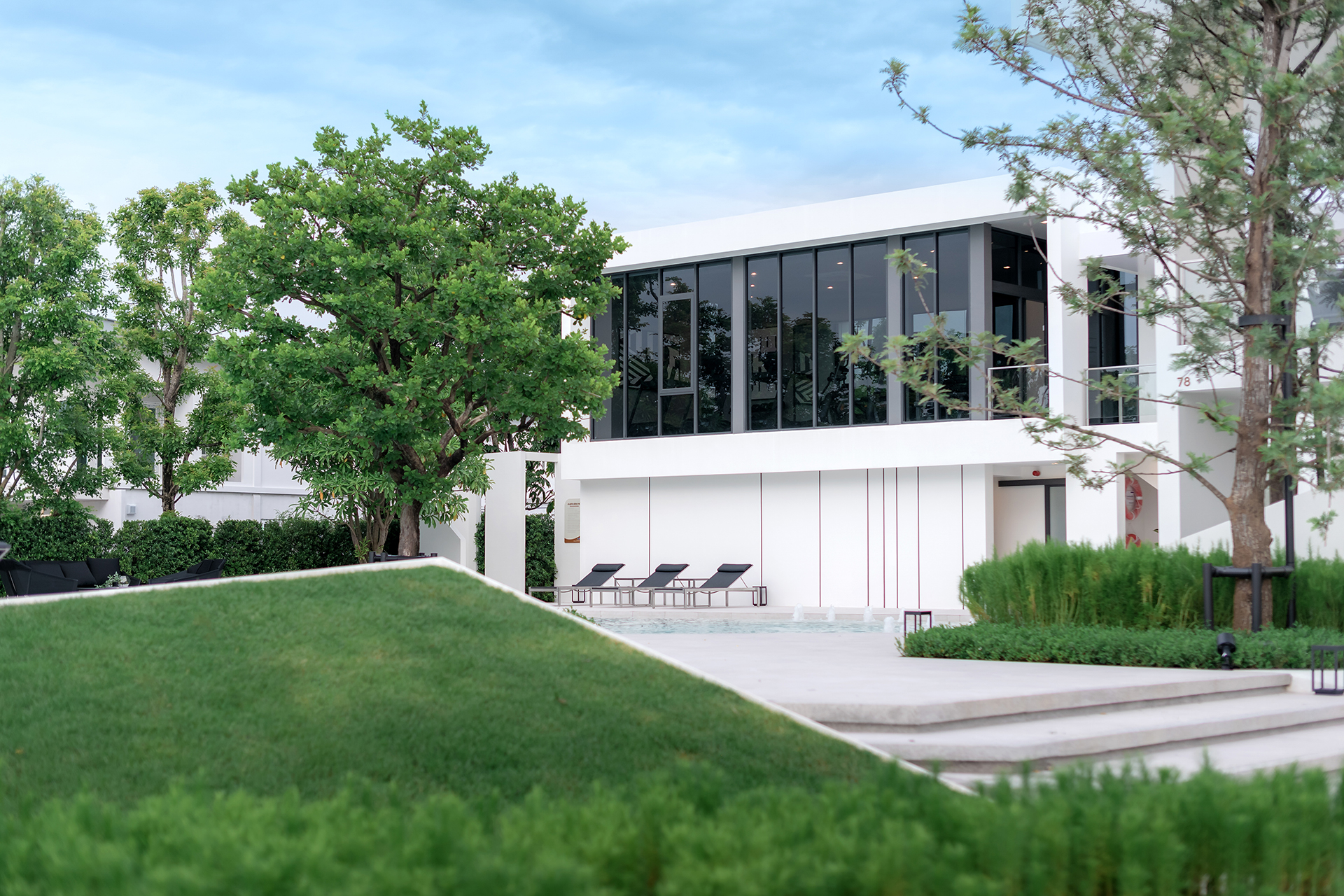 รูปโครงการ วี ทางด่วนรามอินทรา-วงแหวน (vie Ramintra Expressway-Wongwaen)