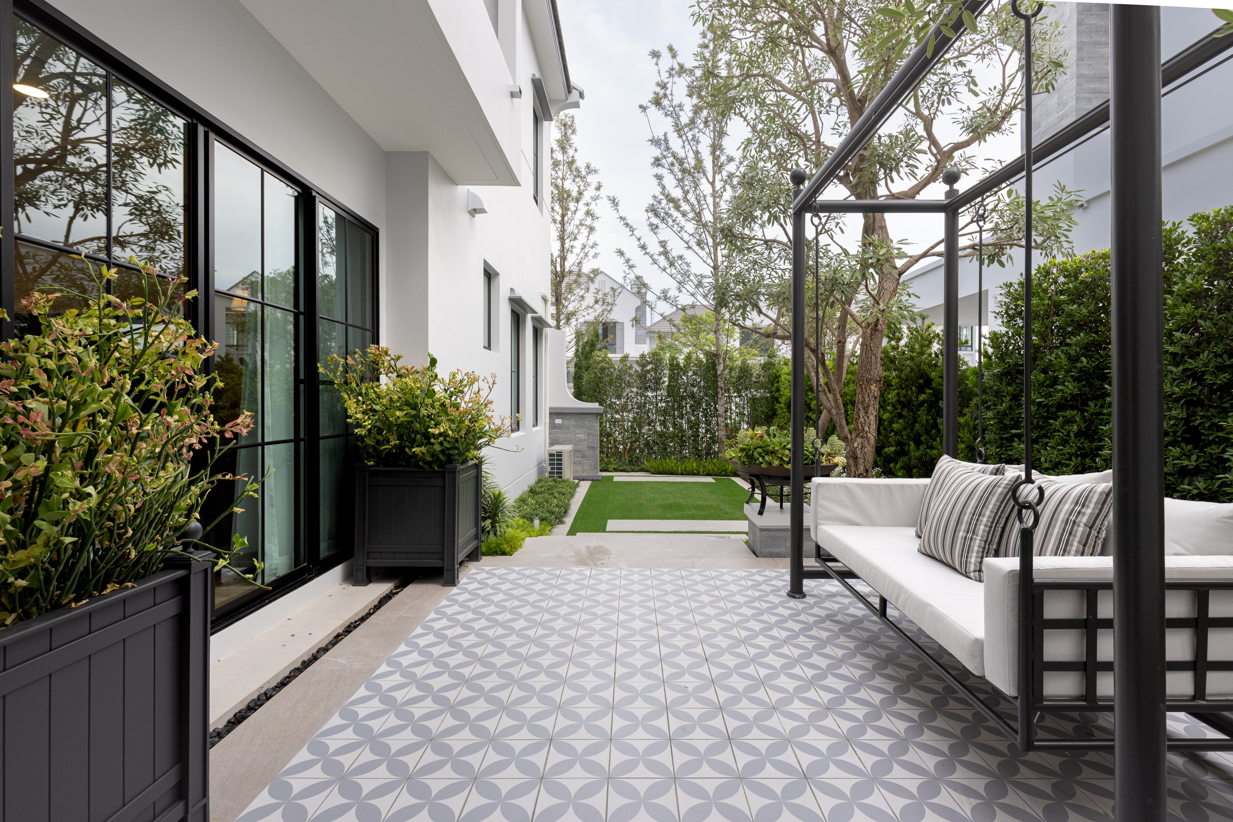 รูปโครงการ นันทวัน พระราม 9 - กรุงเทพกรีฑาตัดใหม่ (NANTAWAN Rama 9 - New Krungthep Kretha)