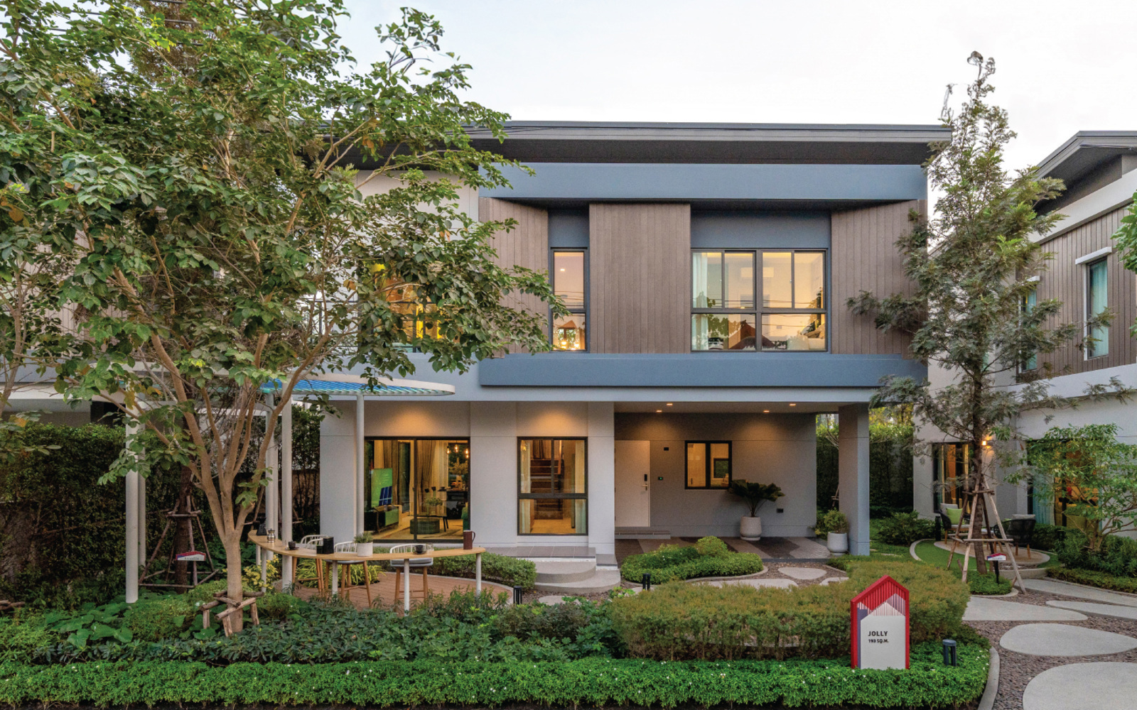 รูปโครงการ เวนิว ไอดี มอเตอร์เวย์-พระราม 9 (Venue ID Motorway-Rama 9)