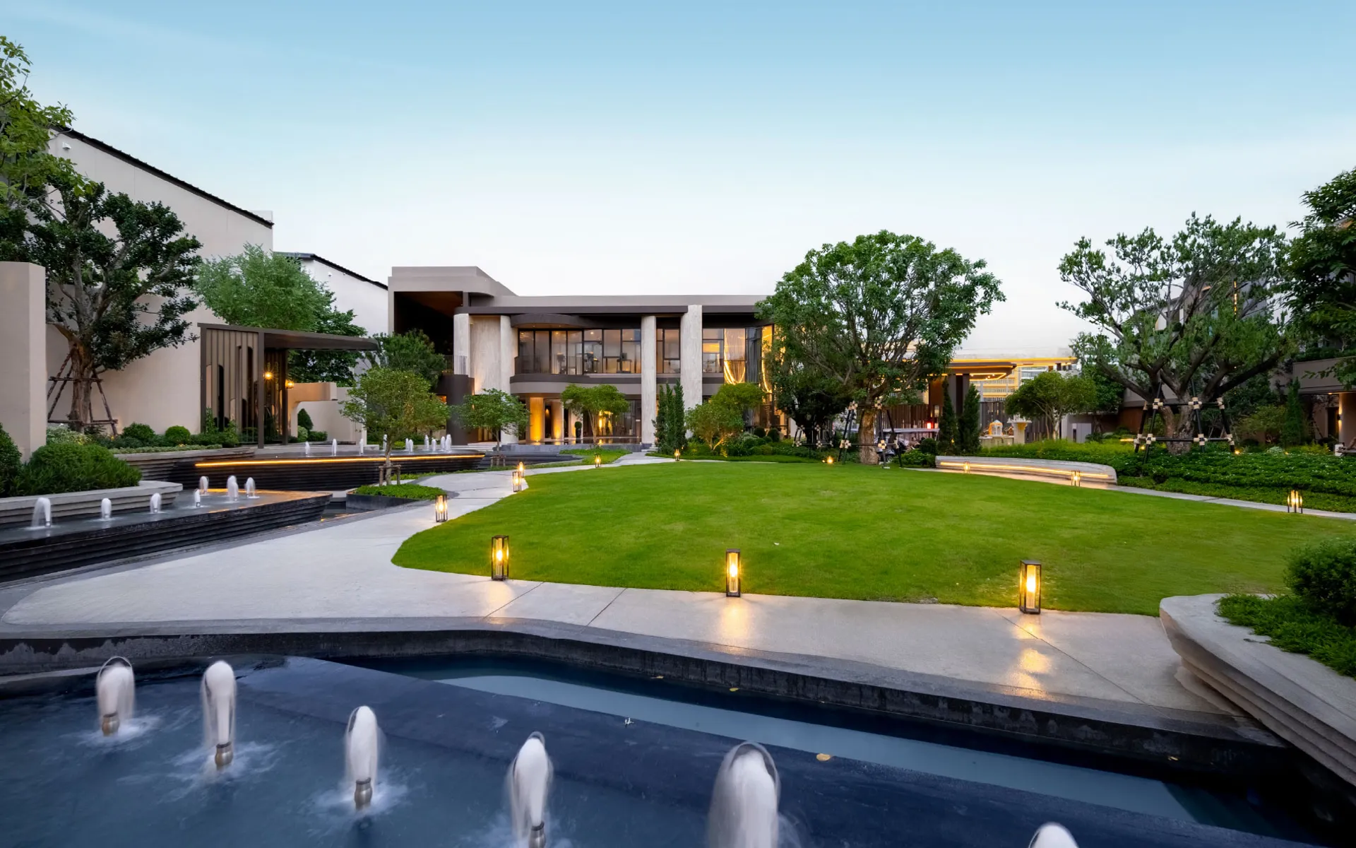 รูปโครงการ แกรนด์ บางกอก บูเลอวาร์ด ดอนเมือง-แจ้งวัฒนะ (Grand Bangkok Boulevard Donmueang-Chaengwattana)