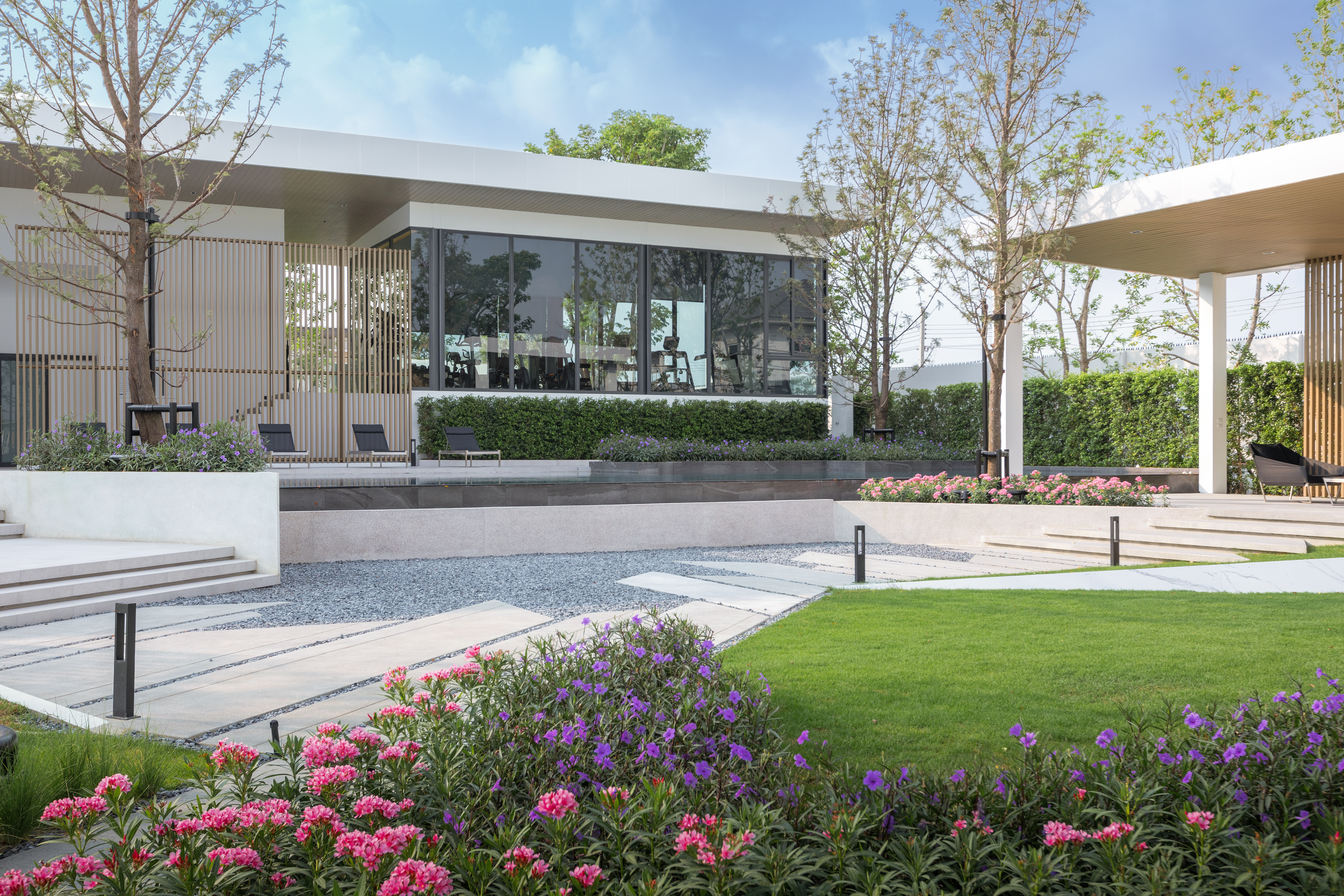 รูปโครงการ พฤกษ์ลดา ทางด่วนรามอินทรา - จตุโชติ (PRUEKLADA Ramindra Expressway - Chatuchot)